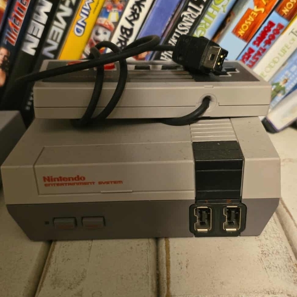 Nintendo Classic Console in Gray and Black